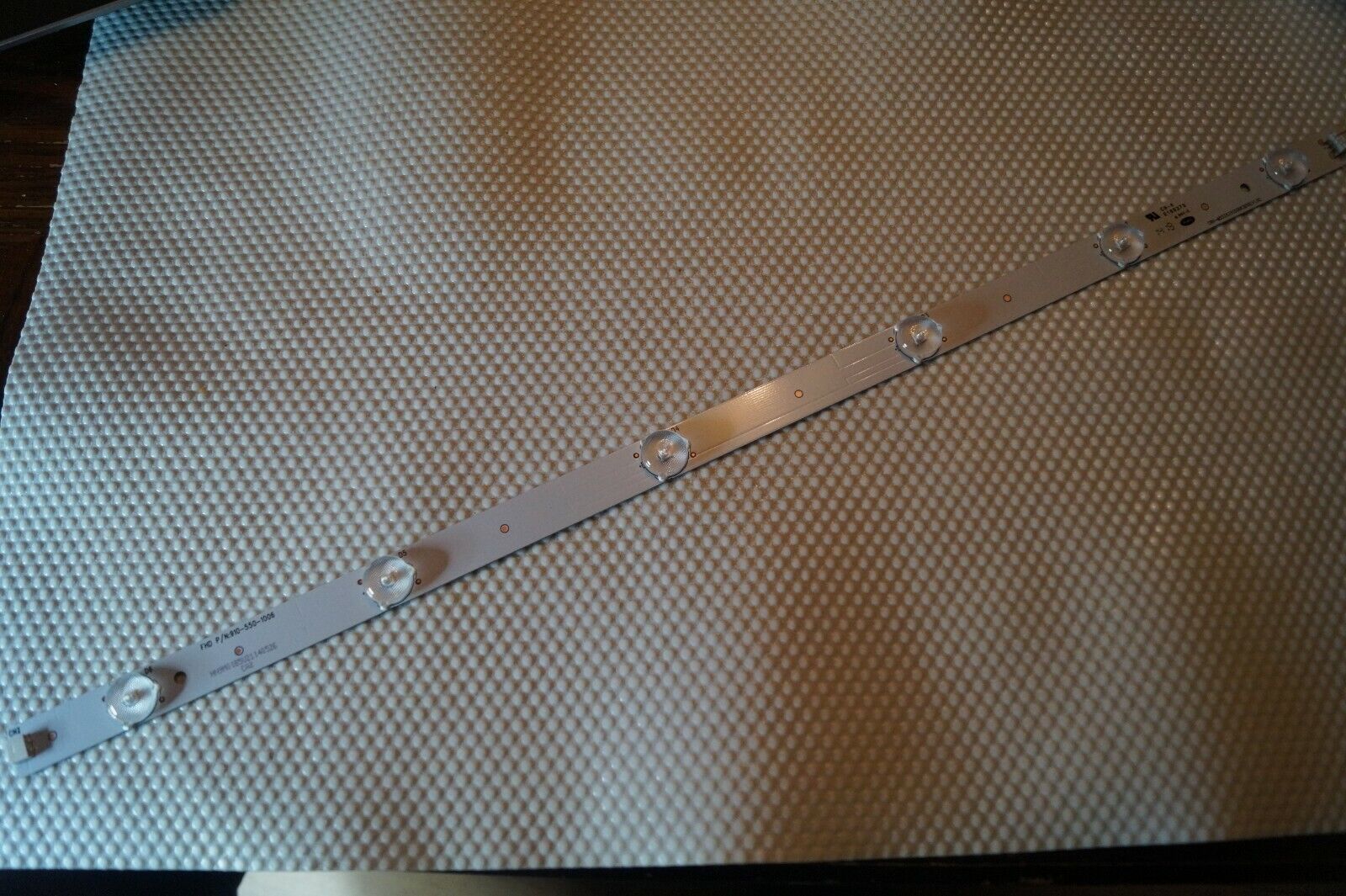 LED BACKLIGHT STRIP 910-550-1006 FOR 55″ SEIKI SE55GO01UK LED TV