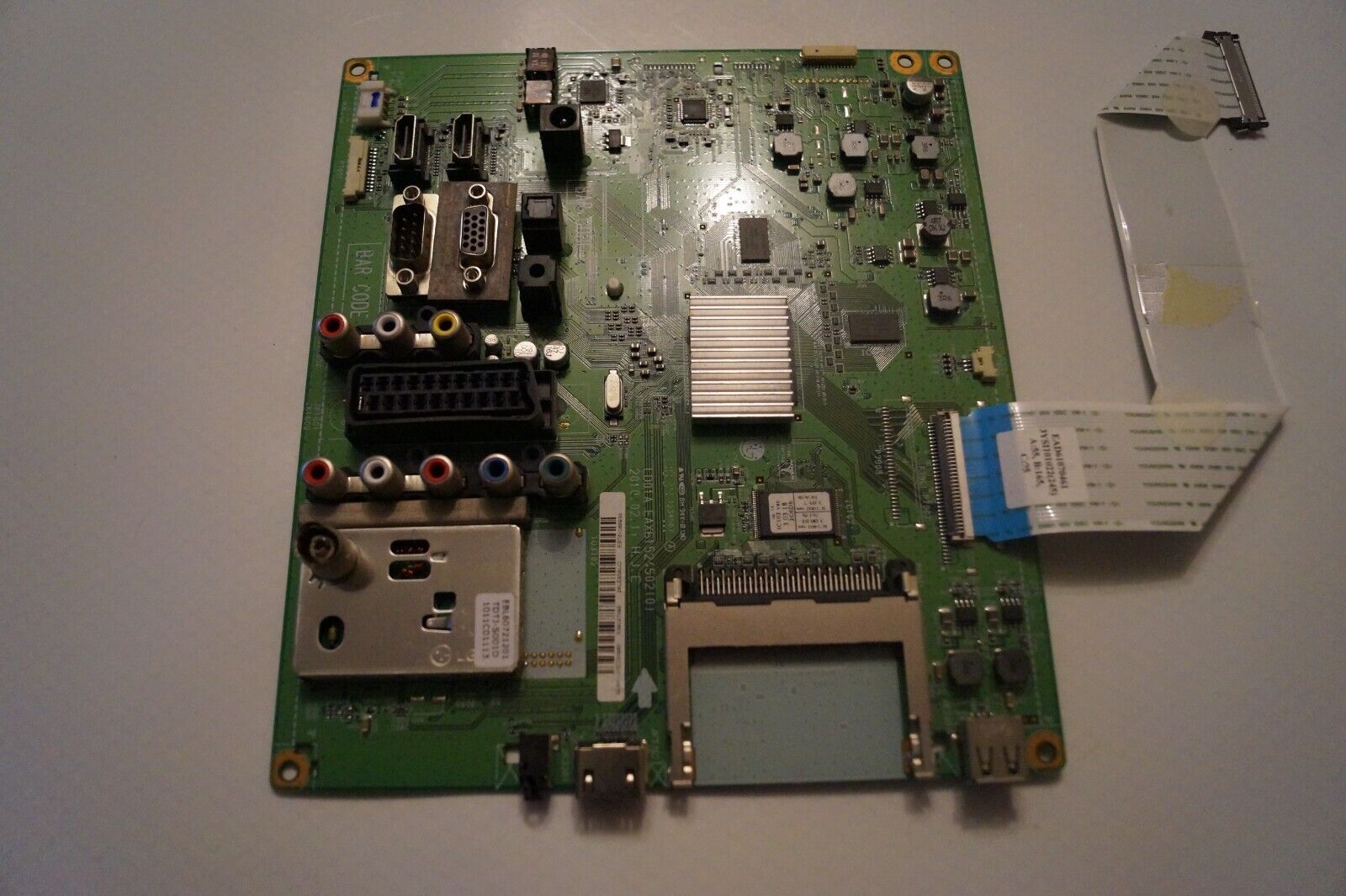 MAIN BOARD EAX61524502(0) EBT61066934 FOR 26″ LG 26LE3300 , T260XW06 V.0