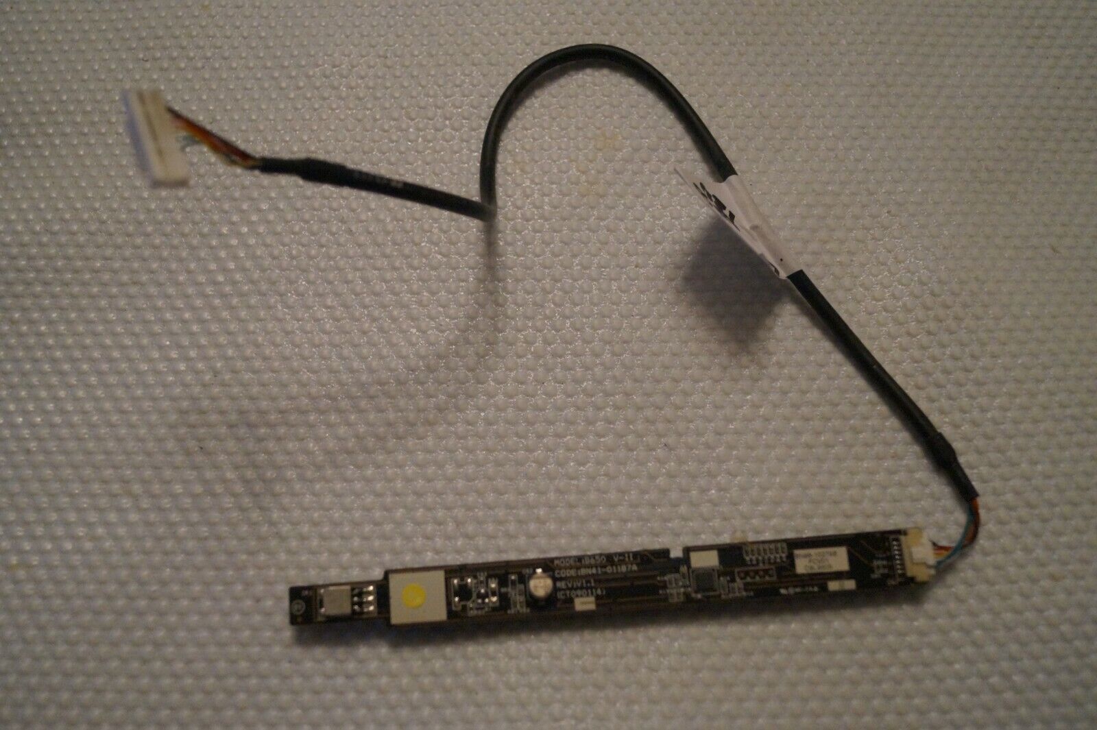 IR SENSOR / TOUCH BUTTONS BOARD BN96-10279B FOR 46″ SAMSUNG LE46B650T2W TV