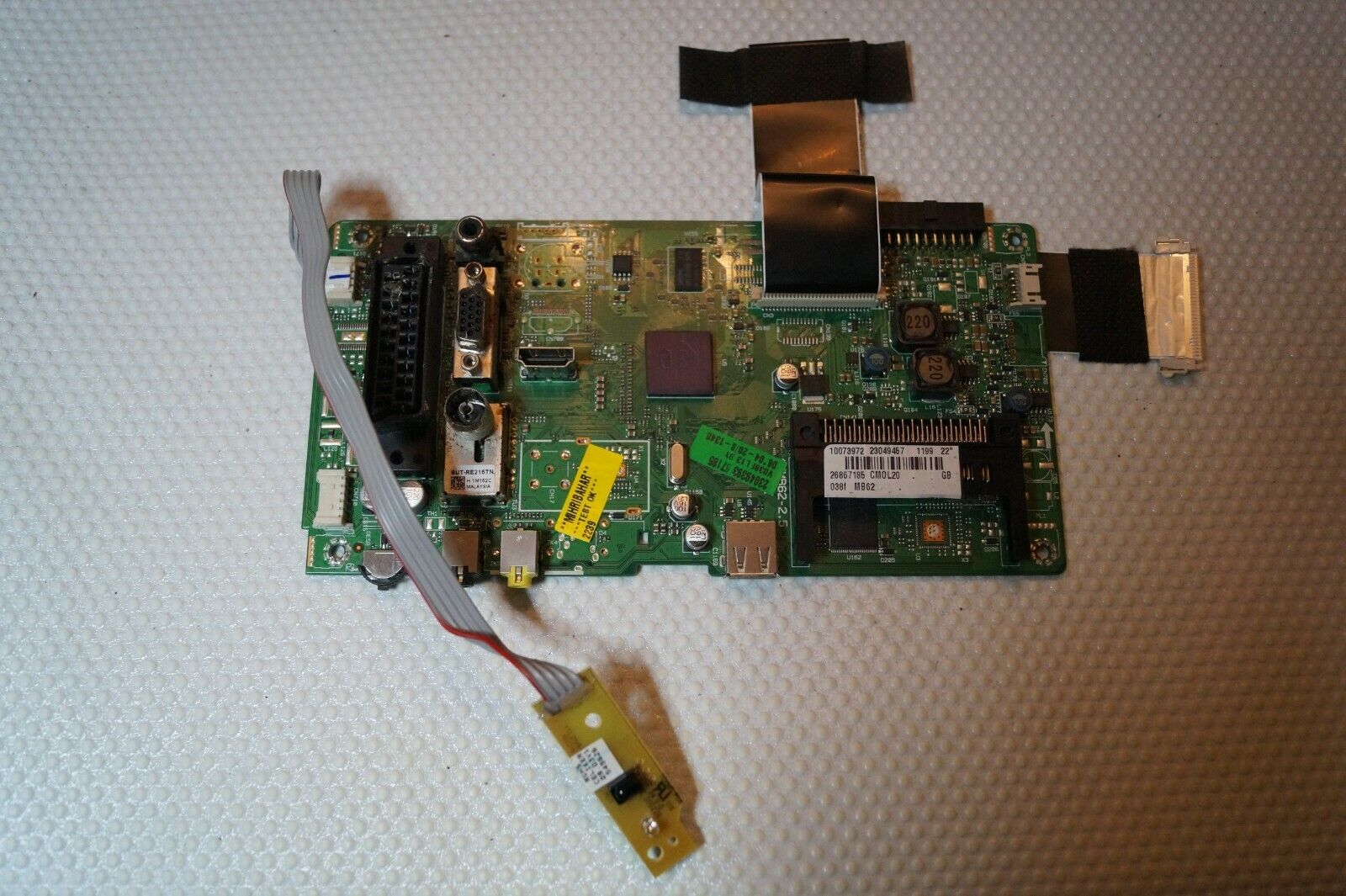 MAIN BOARD 17MB62-2.5 23049457 FOR 22″ LUXOR LUX-22-914-COB LED TV, M215HGE-L10