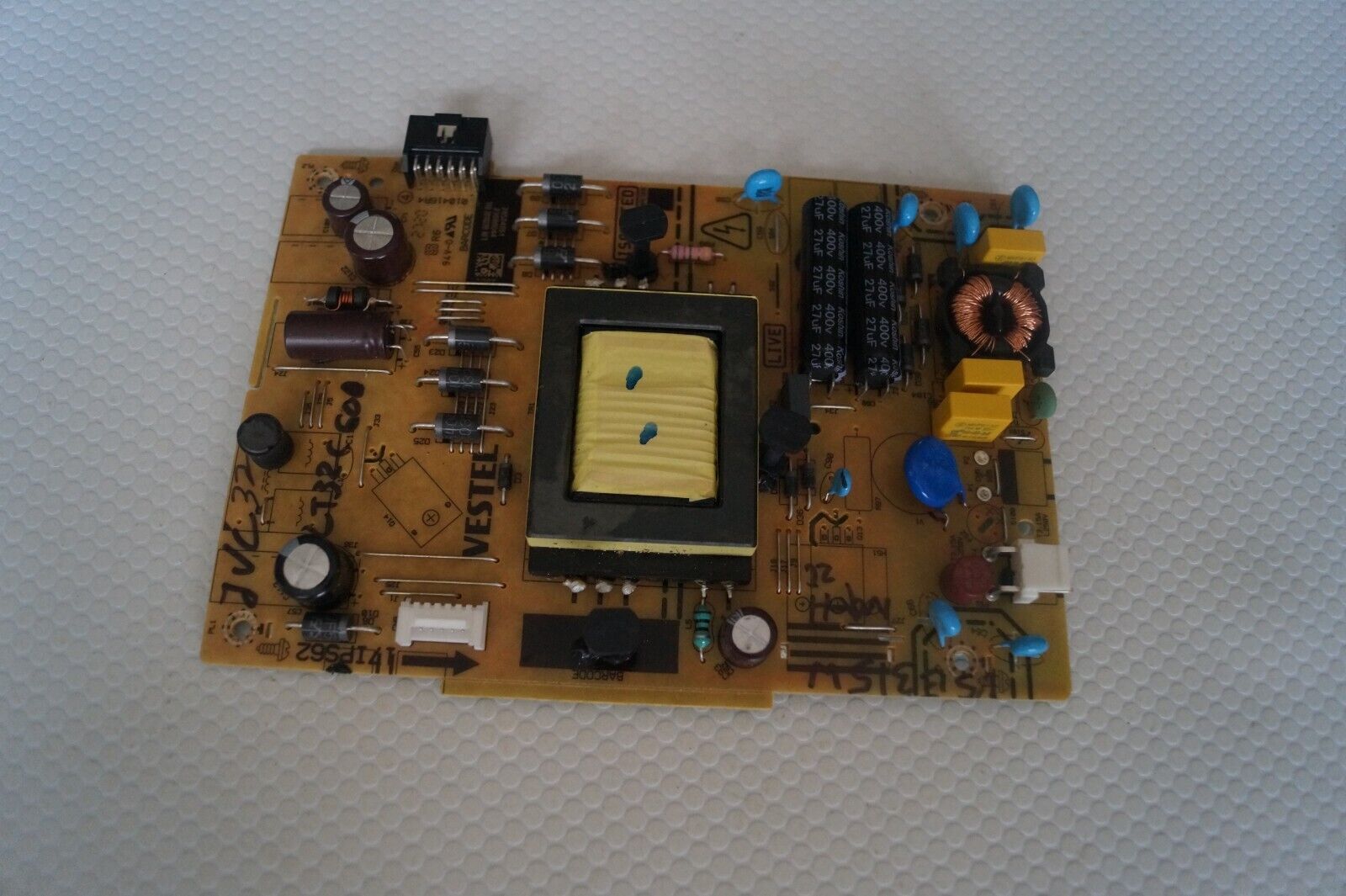 PSU POWER SUPPLY BOARD 17IPS62 23588044 FOR 32″ JVC LT-32C600 LED TV