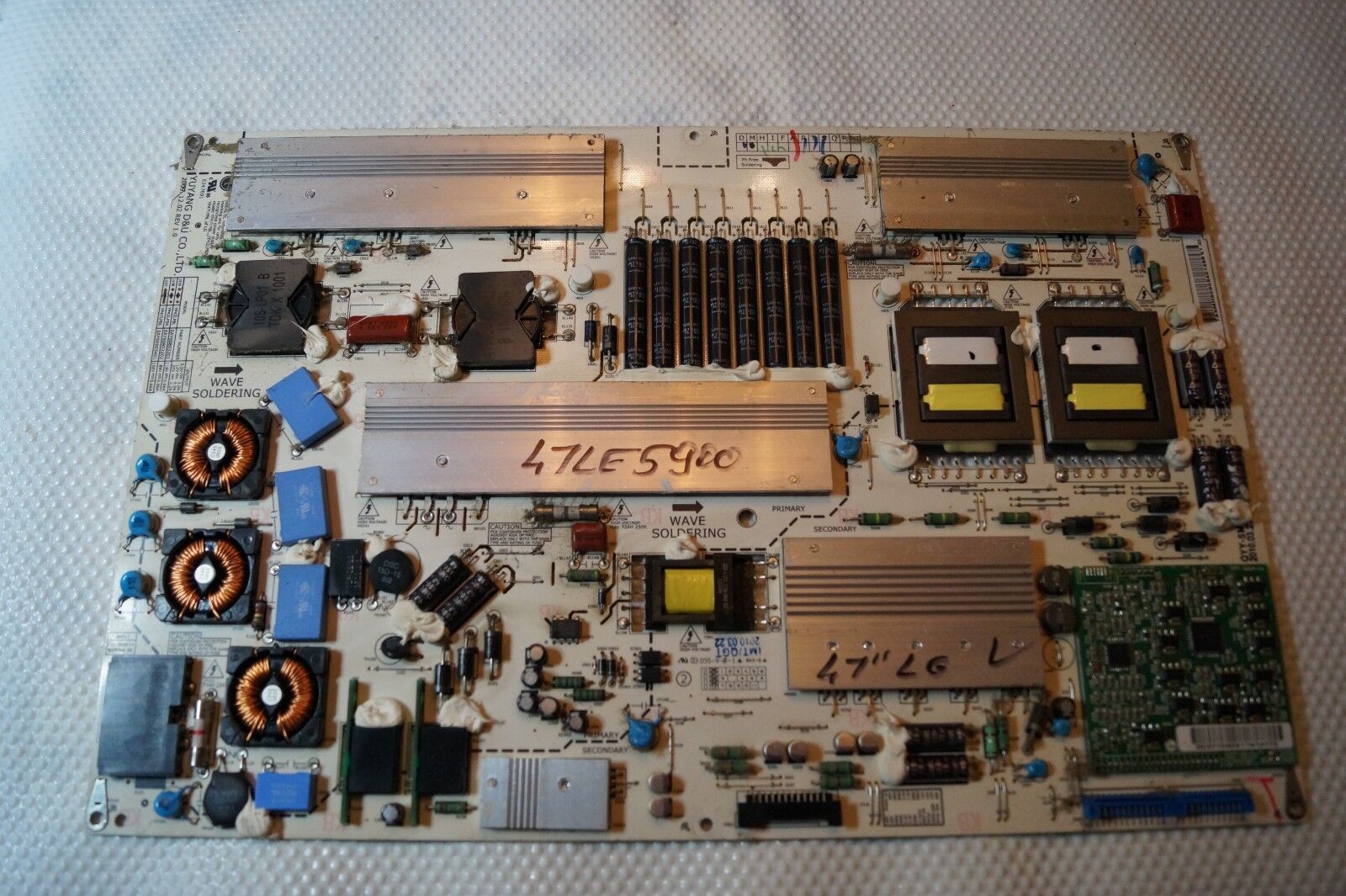 PSU POWER SUPPLY BOARD YP47LPBL EAY60803401 FOR 47″ LG 47LE5900 LED TV