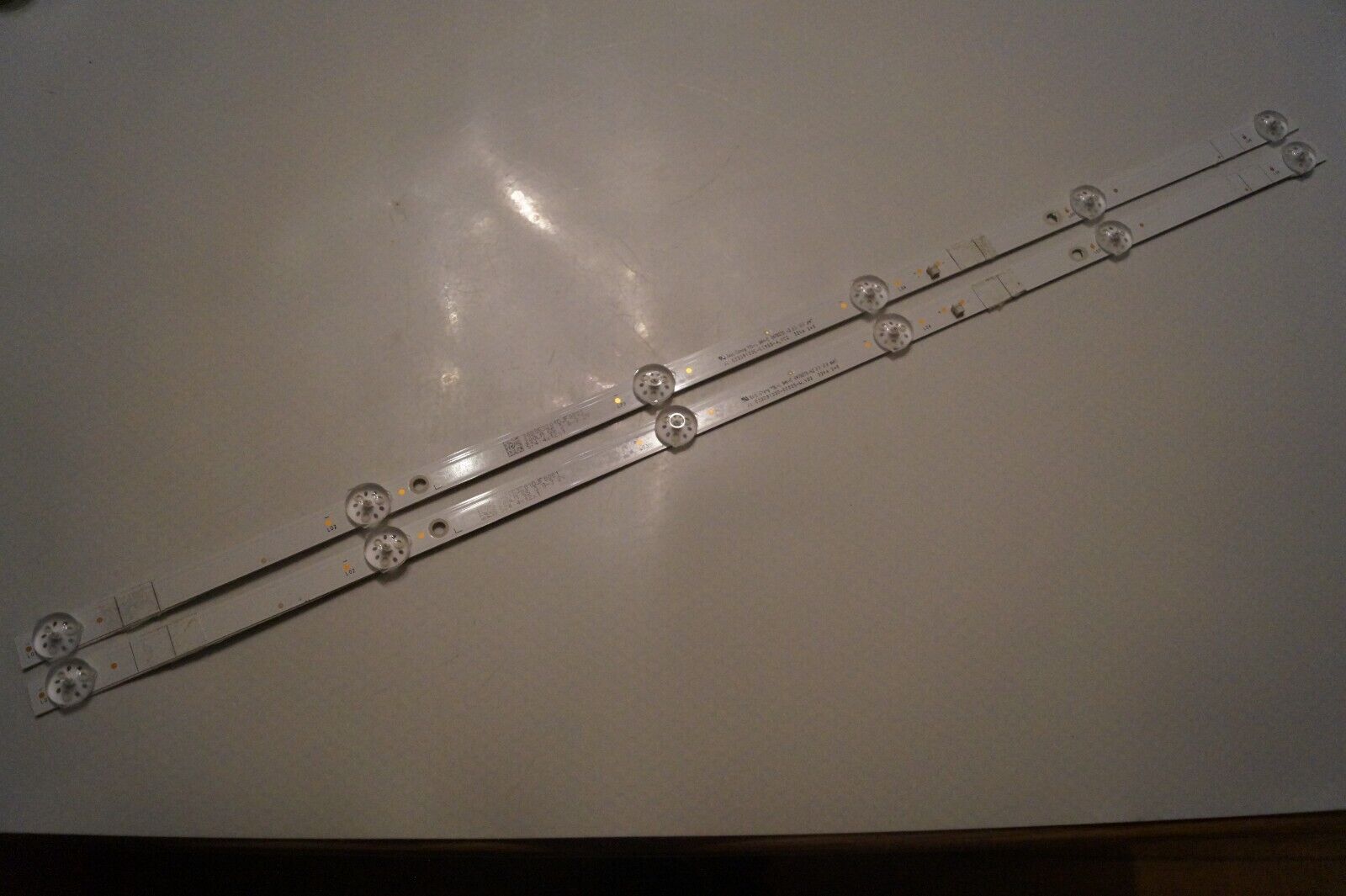 LED STRIPS 32FH2KA JL.D32061330-006SS-M_V02 FOR 32″ SHARP TV SCREEN: CX320DLEDM