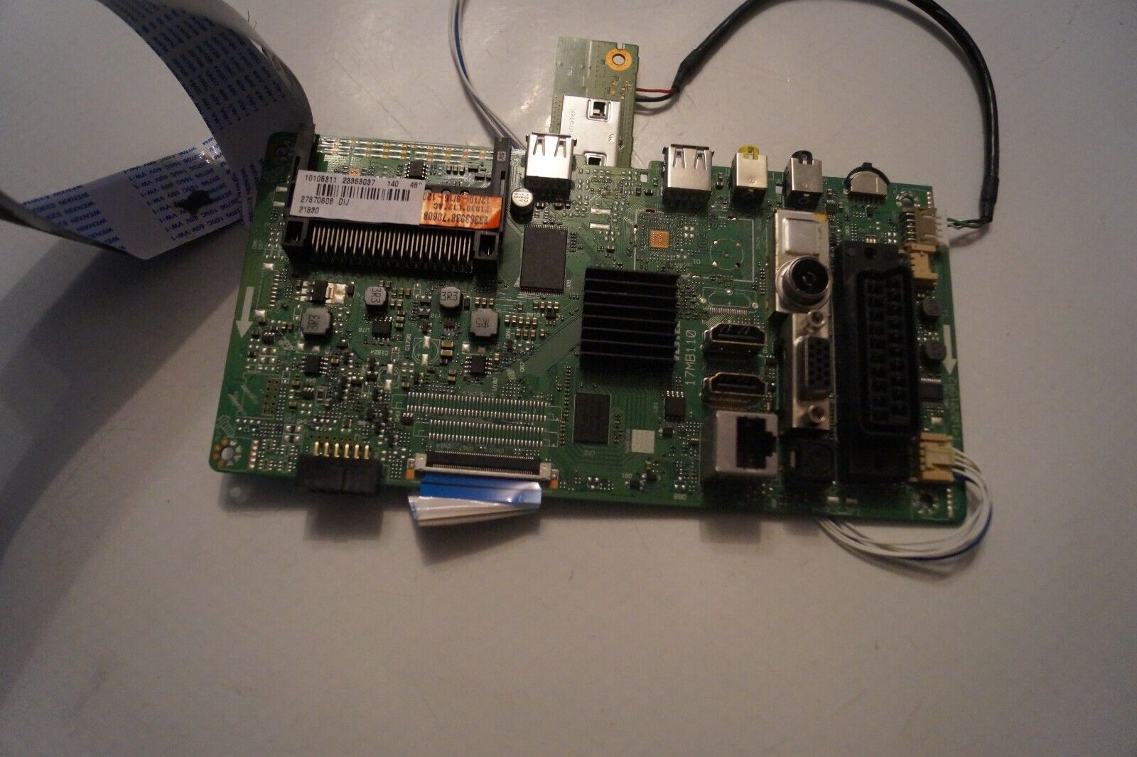 MAIN BOARD 17MB110 23363037 FOR 48″ HITACHI 48HB6T72U