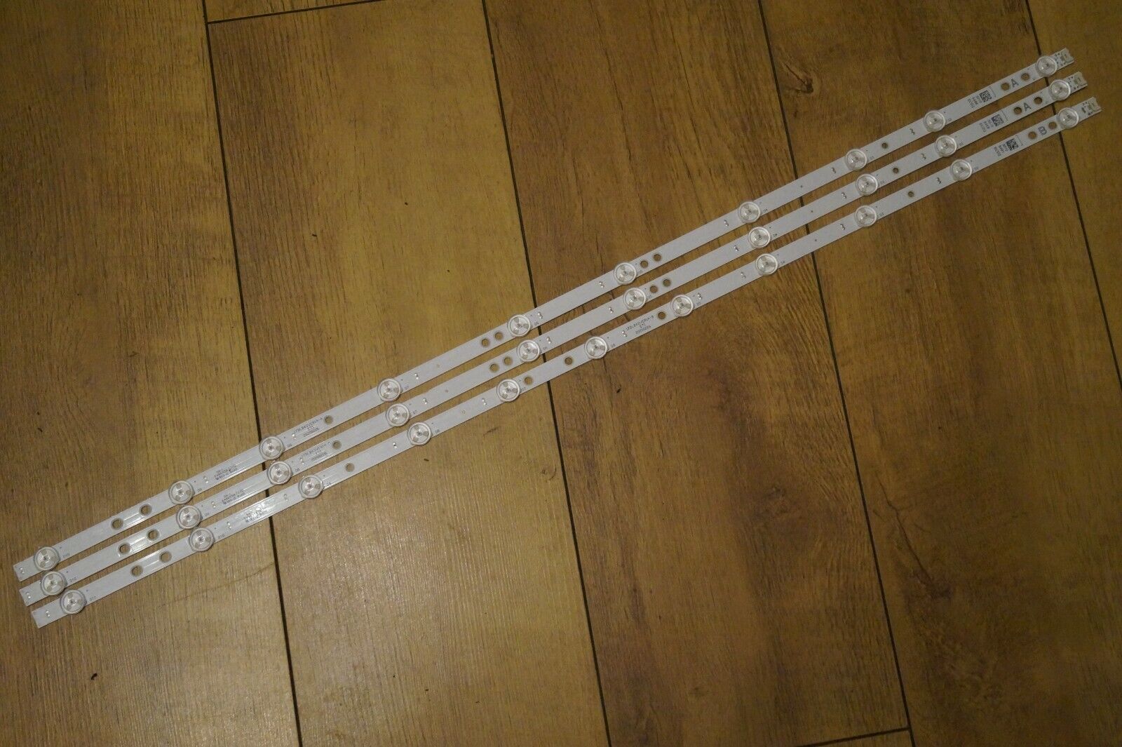 LED STRIPS LT-43C810(C) BACK LIGHTS 17DLB43VER14-A 17DLB43VER14-B FOR 43″ JVC TV