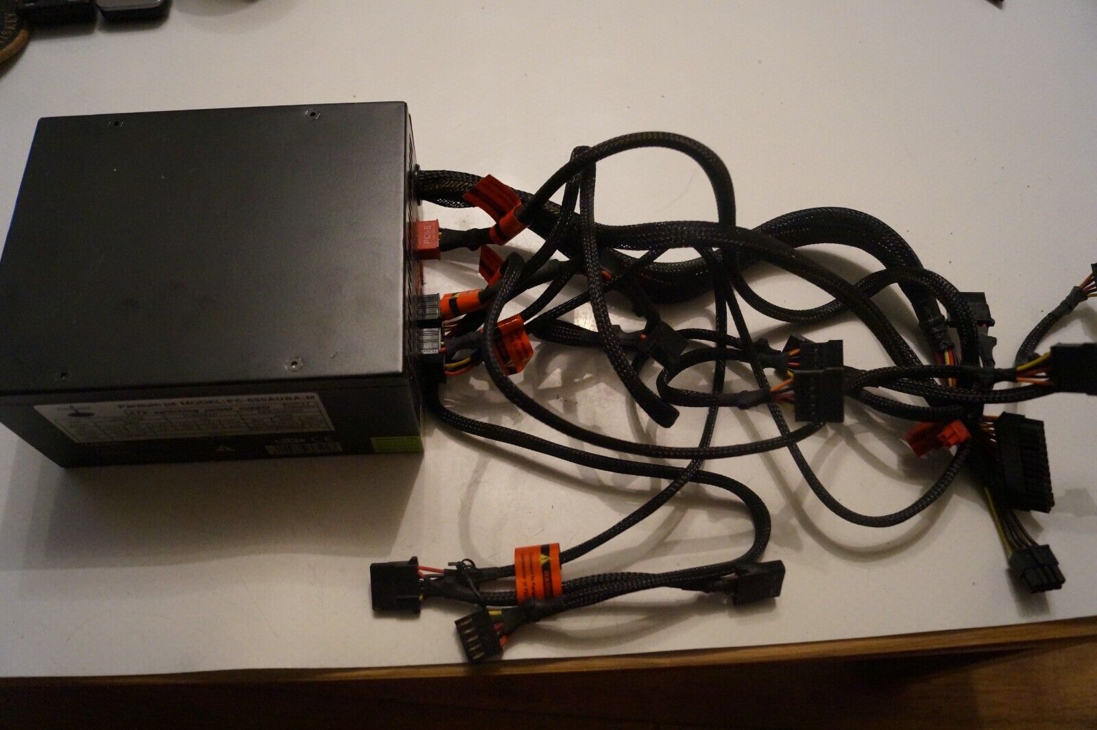 PENTIUM p4 MODEL: PC-650AUBA-M ATX SWITCHING POWER SUPPLY  POWERCOOL