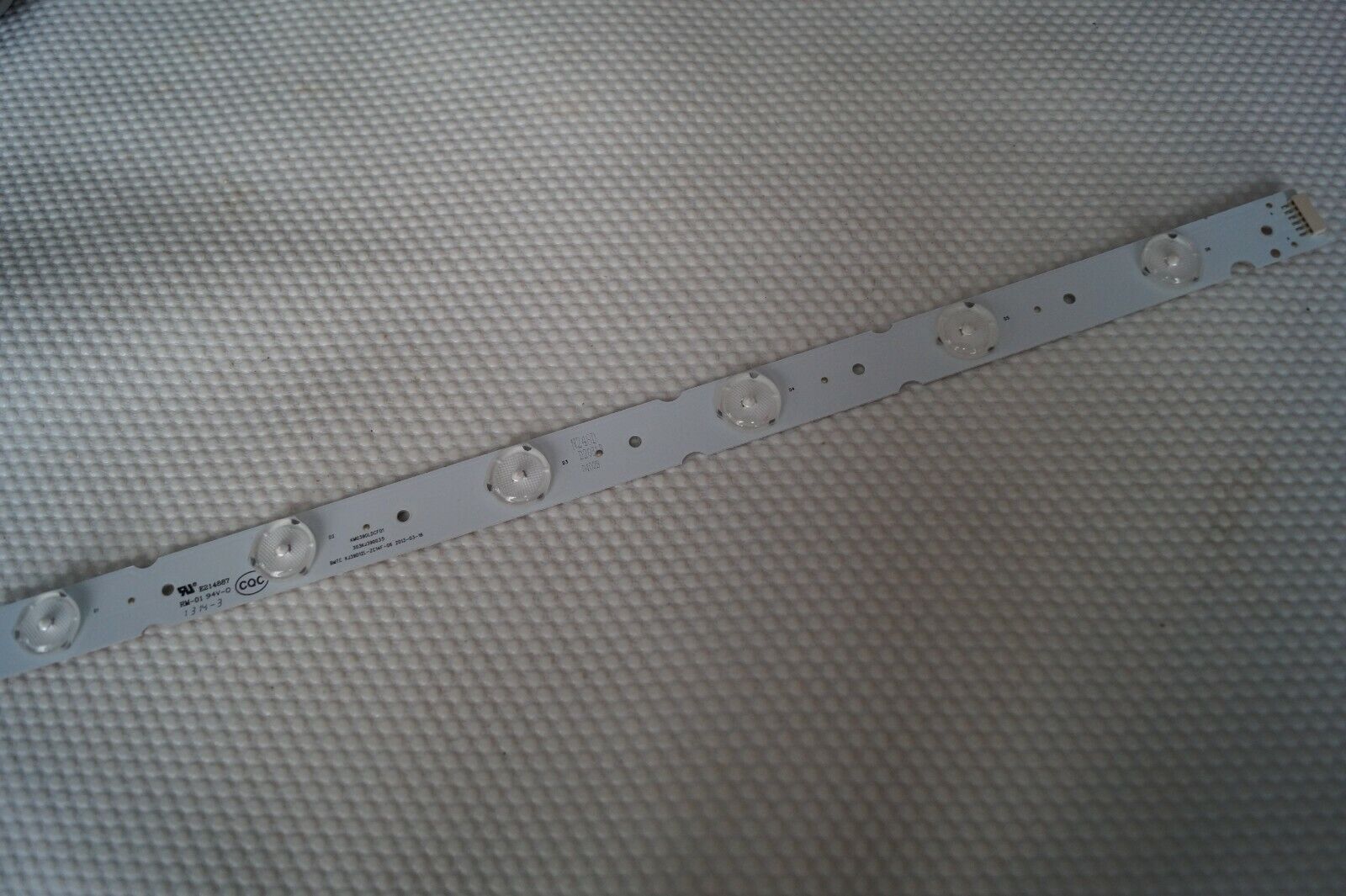 LED BACKLIGHT STRIP KJ39D12L-ZC14F-06 FOR 39″ CELLO C39226F-LED TV, KM0390LCD05