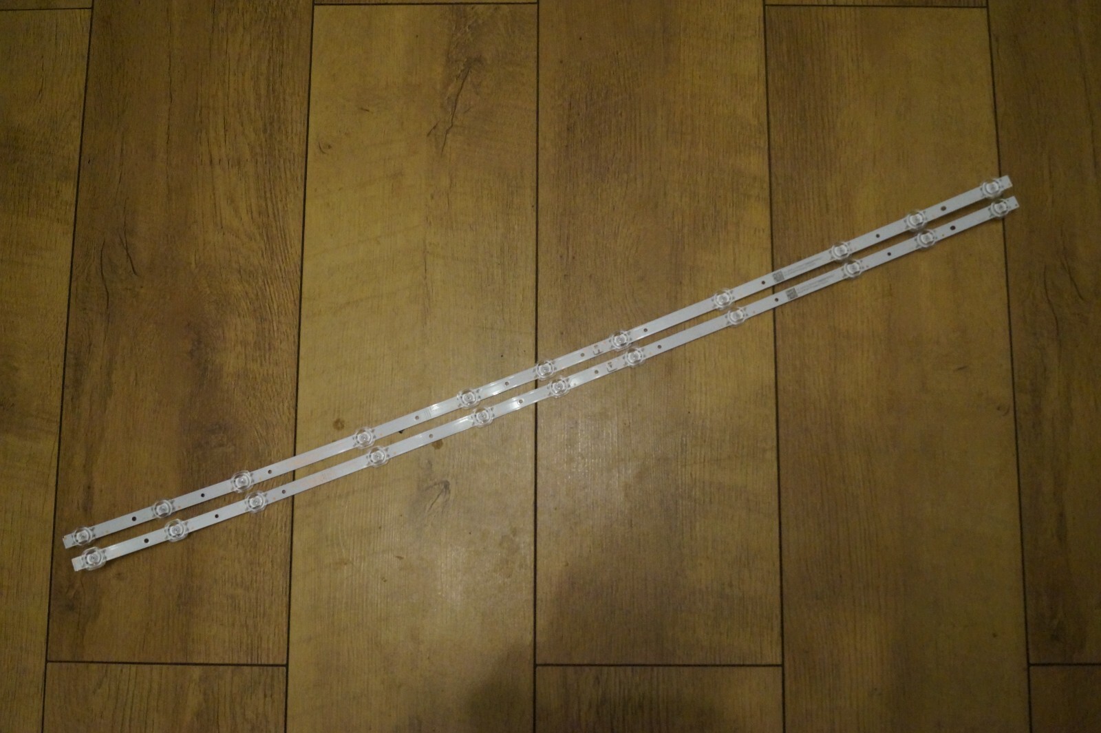 BACK LIGHT KIT 43DP628 LED STRIPS FOR 43″ TCL TV, SCREEN : LVV430NDEL