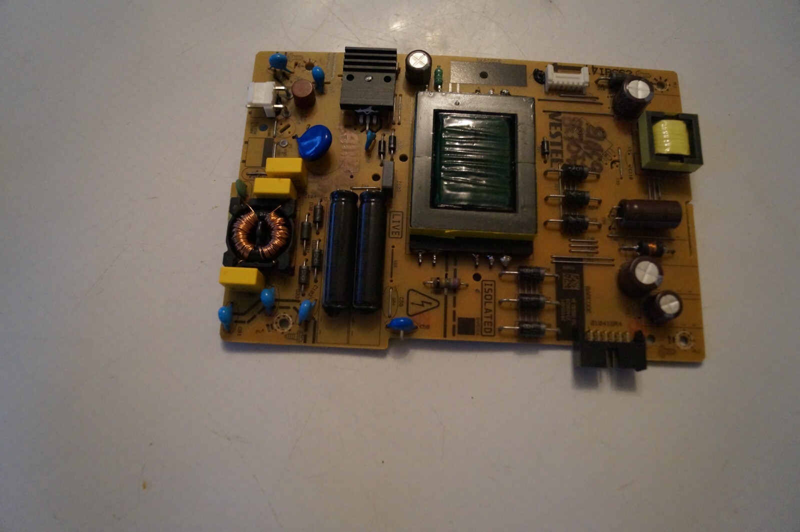 PSU POWER SUPPLY BOARD 17IPS62 23489828 FOR 40″ TOSHIBA 40L3863DB TV