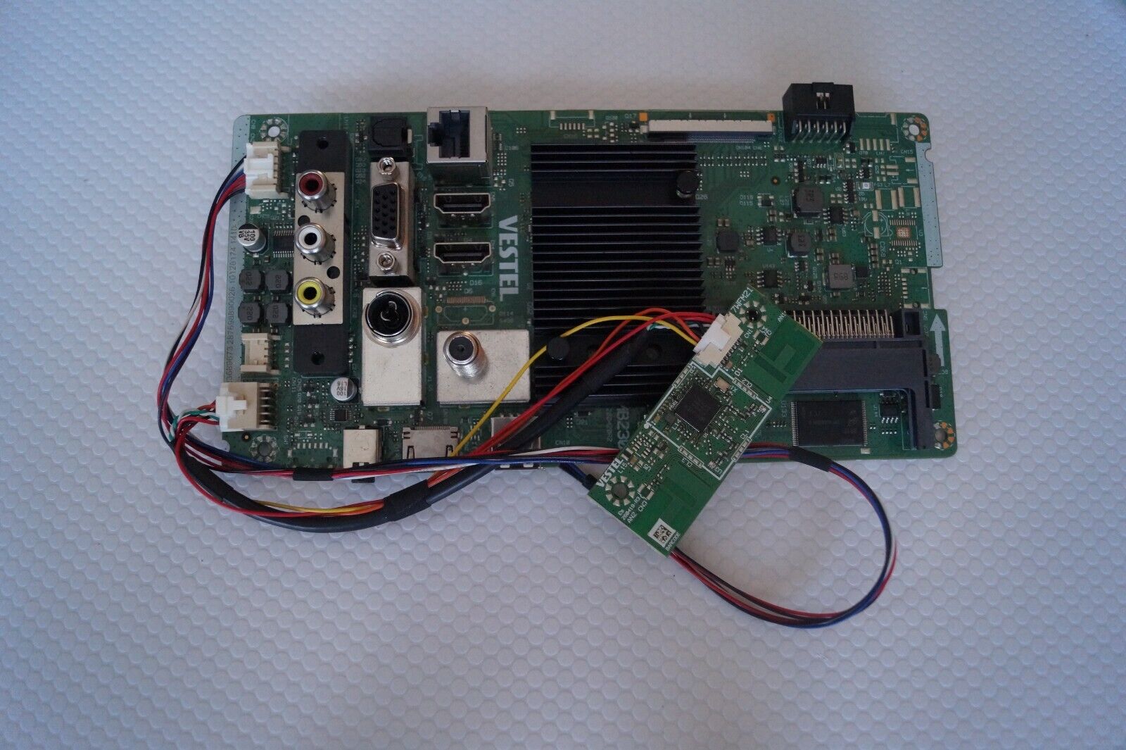 MAIN BOARD 17MB230 23689673 FOR 55″ NORDMENDE ARF55UHD , VES550QNDH-N2-N41
