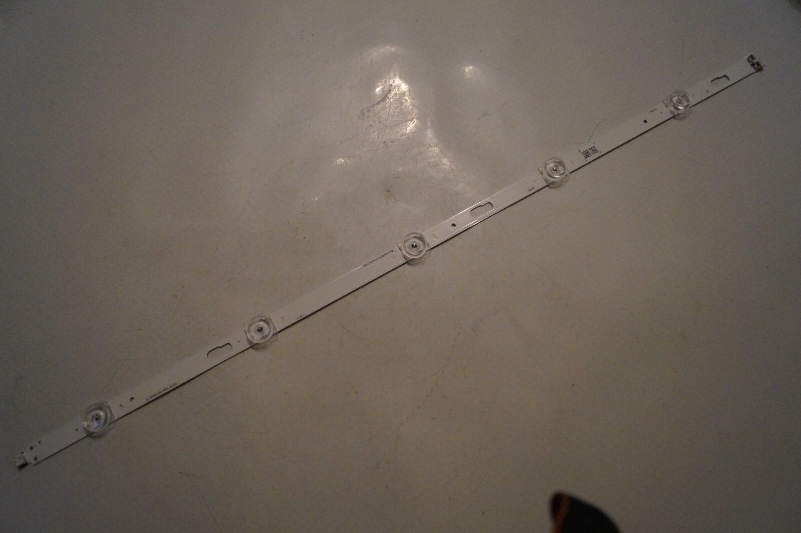 LED STRIP UE55TU7020K JL.D550A1330-408AL-M_V02 FOR 55″ SAMSUNG TV CY-GT055HGLV4H