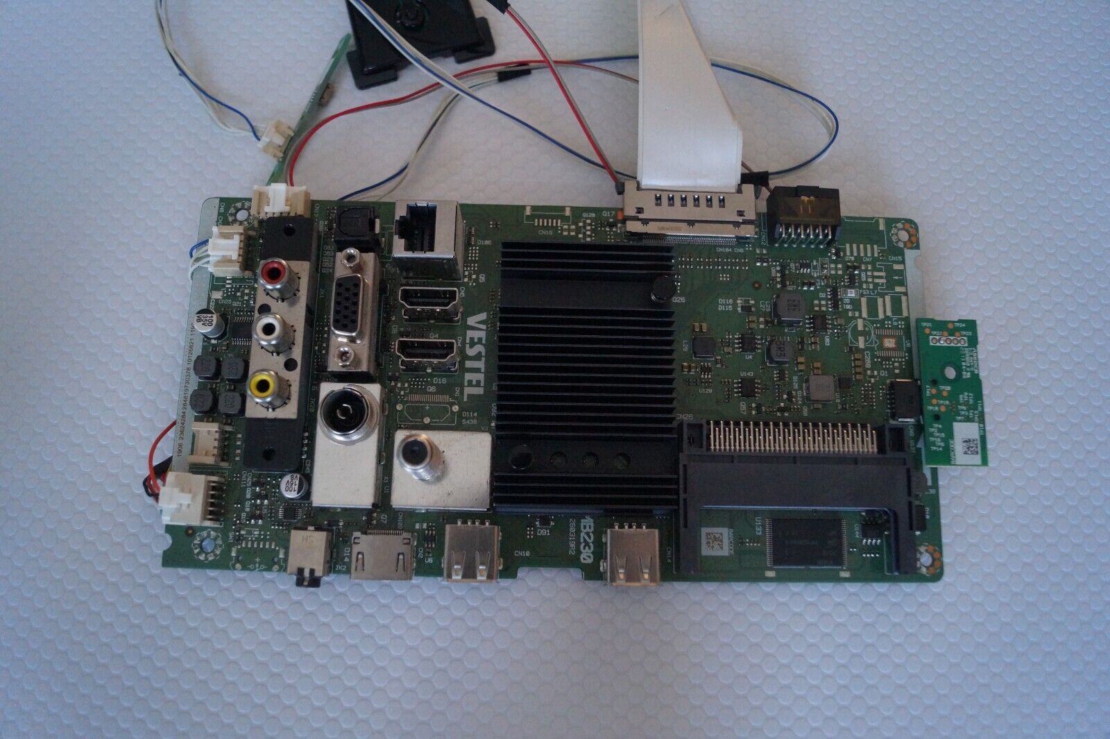 MAIN BOARD 17MB230 23624284 FOR 55″ TOSHIBA 55UL3063DB , VES550QNDS-2D-N41