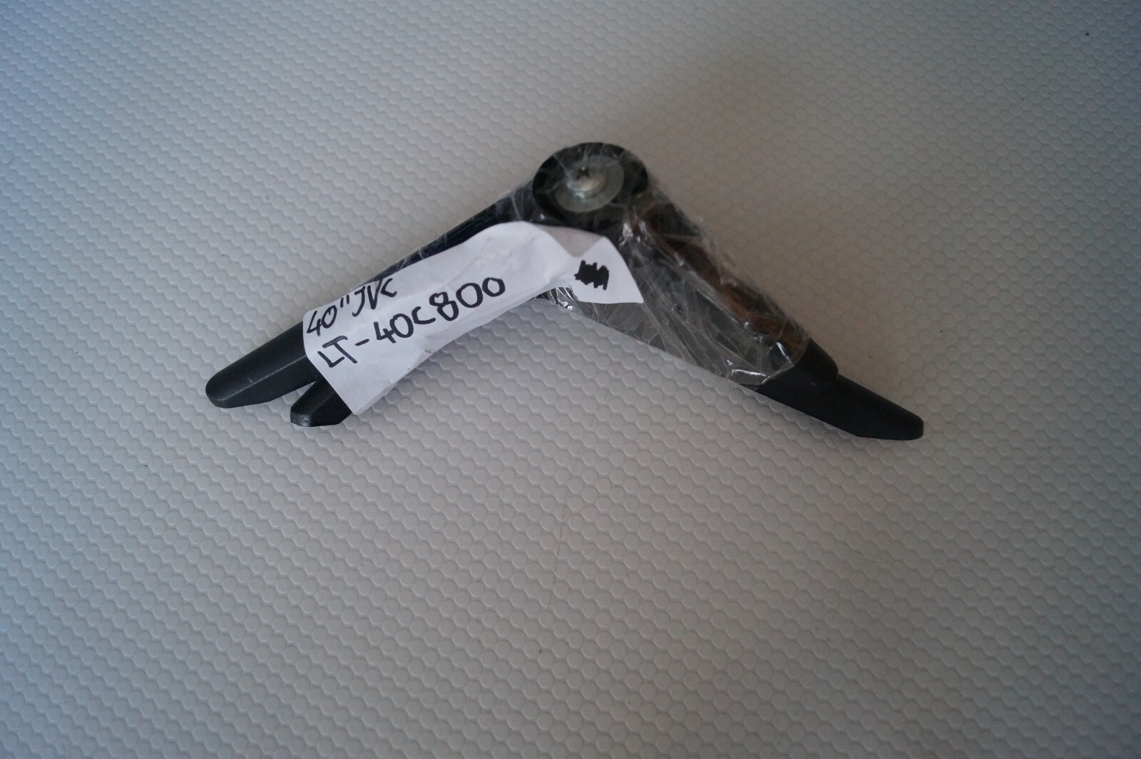 TABLETOP PEDESTAL STAND LEGS & R FOR 40″ JVC LT-40C800 WITH SCREWS