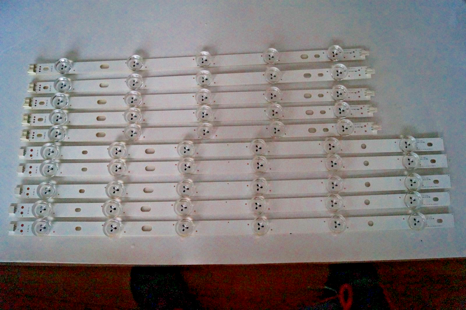 FULL LED BACK LIGHT SET FOR 42LS3450 42LS345T TV LG INNOTEK 42″ NDE REV 0.3 A-B