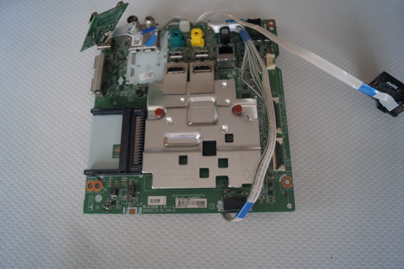 MAIN BOARD EAX69120303(1.1)  EBT66421903 FOR 86″ LG 86UN85006LA