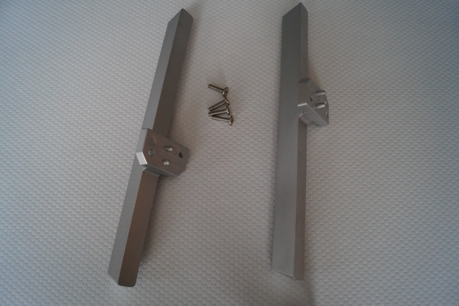 TABLETOP  STAND LEGS FOR 50″ PHILIPS 50PUS7906/12 50PUS7956/12 + GENUINE SCREWS