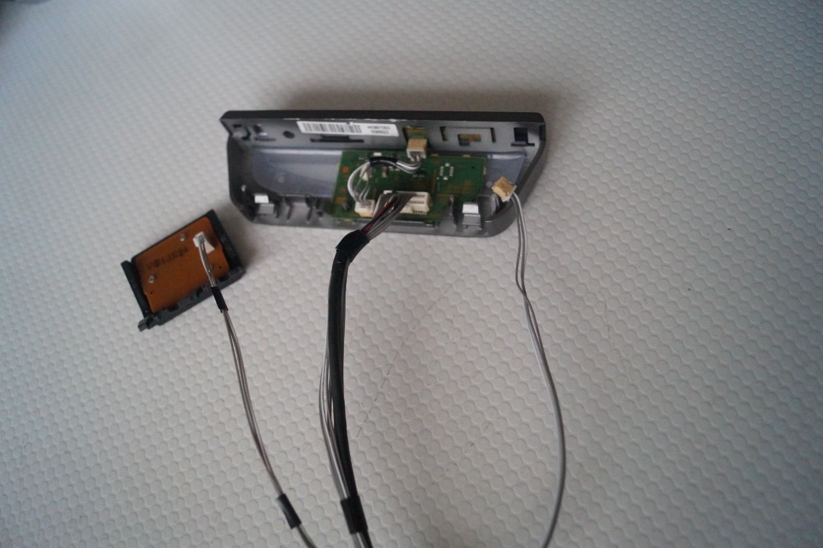 IR SENSOR & WIFI BOARD & CONTROL BUTTONS FOR 50″ SONY KDL-50W656A LED TV