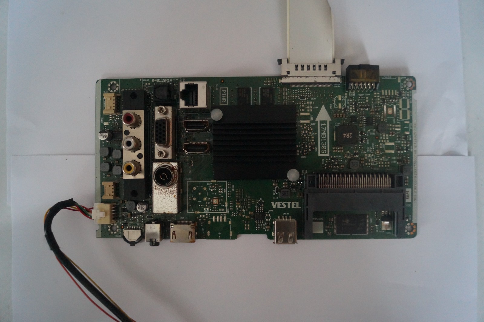 MAIN BOARD 17MB130S 23600679 FOR 40″ BUSH DLED40UHDHDRS , VES400QNDS