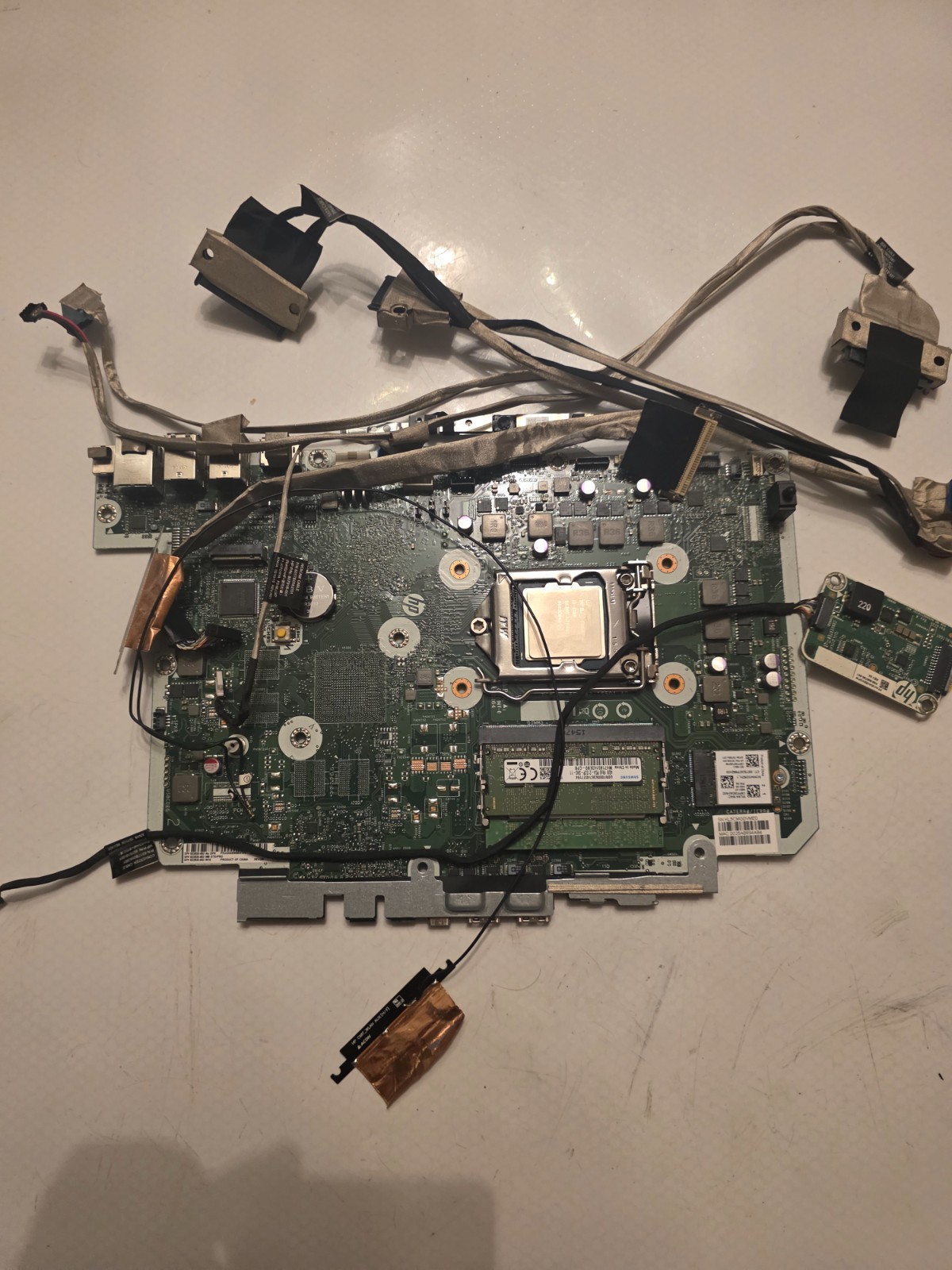 MAIN BOARD FOR 23″ HP ELITEONE 800 G2 822826-002