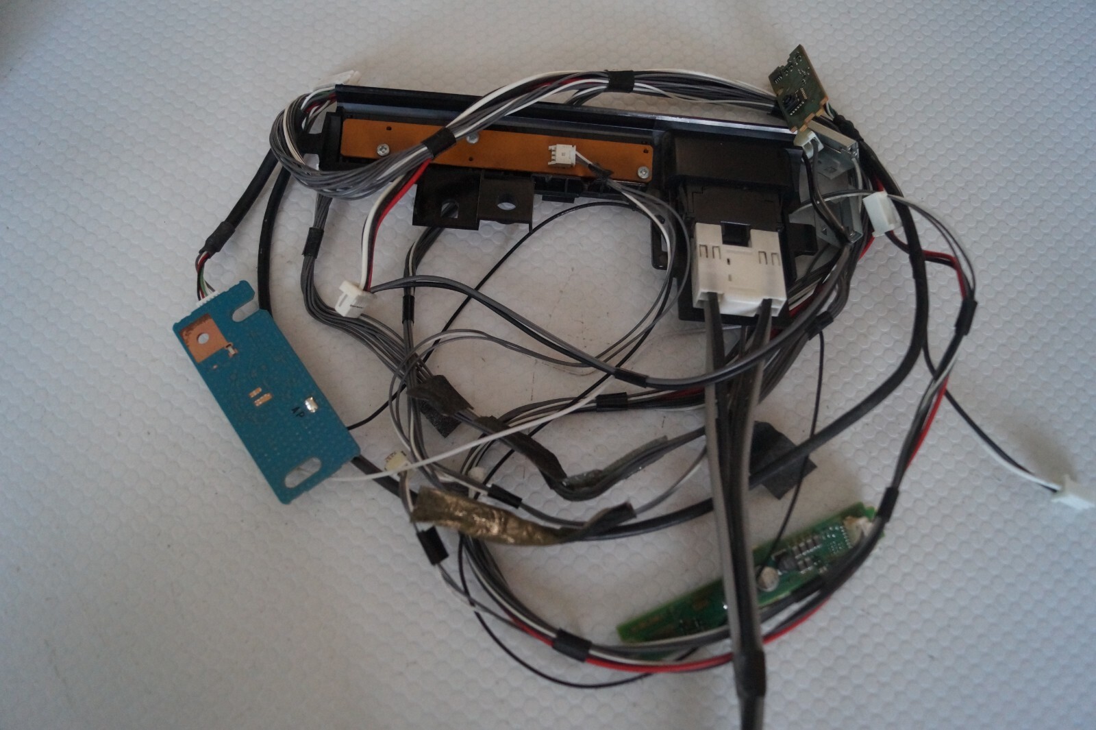 IR SENSOR CONTROL BUTTONS WIFI FOR 46″ SONY KDL-46HX823  LED TV