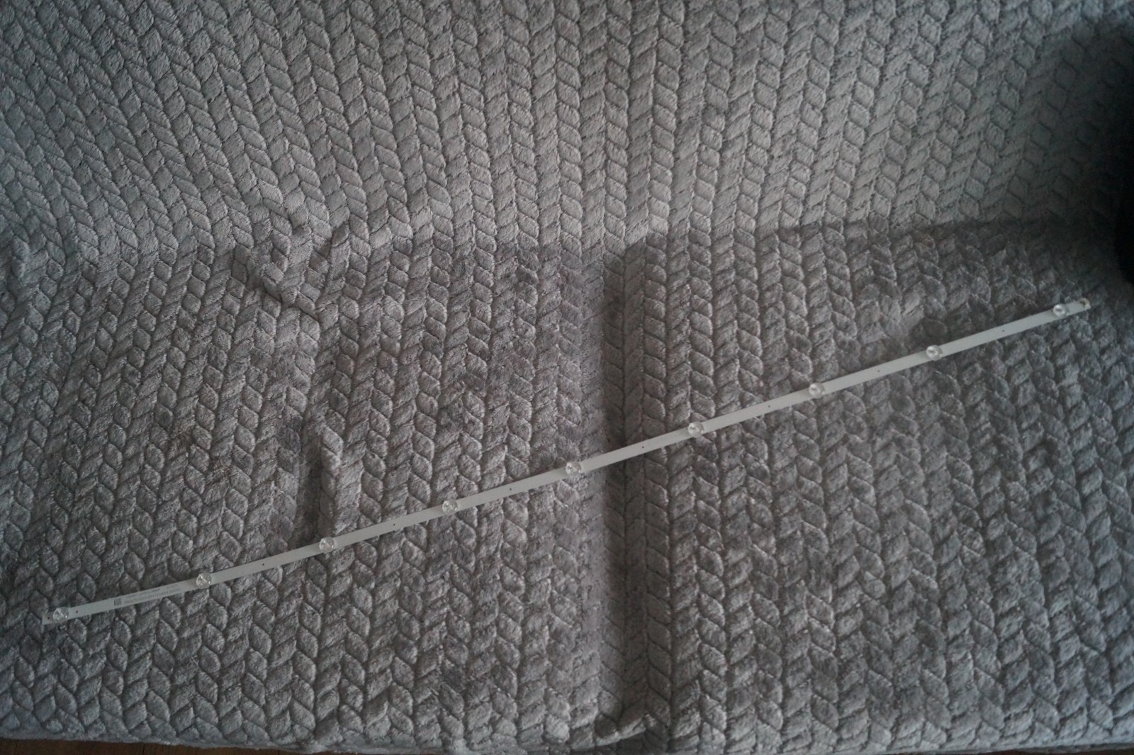 LED STRIP 55BJ4K 55BJ2K CRH-P55KQ3030040983N-REV1.1 FOR 55″ SHARP TV LSC550FN11