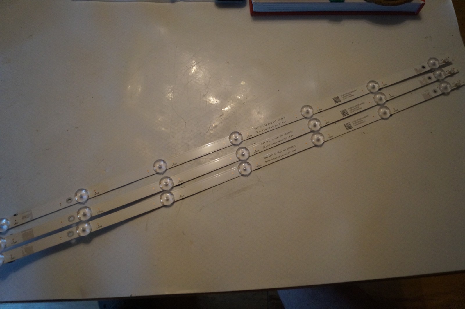 LED STRIPS SET SONY 2K21 32-0D35 3*7 20200813 FOR 32″ SONY KD-32W800 , TPT320WH