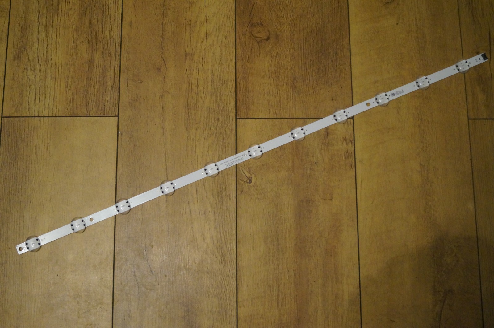 BACKLIGHT STRIP FOR LG 75UN81006LB 75UN70706LD TV SSC_Y19.5_TRIDENT_75UM75_BOE_S