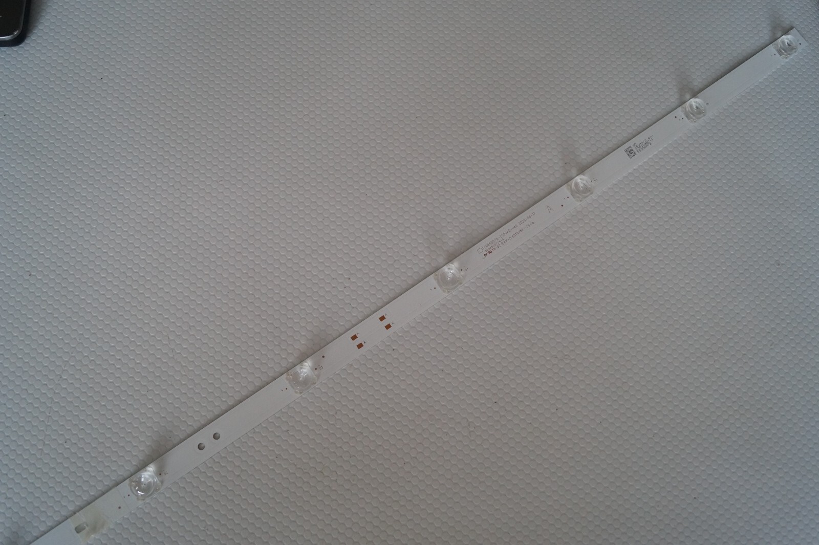 BACK LIGHT 65EQ3KA 65EQ4KA LED STRIP 30365007041D FOR 65″ SHARP TV JR645R3HA7L