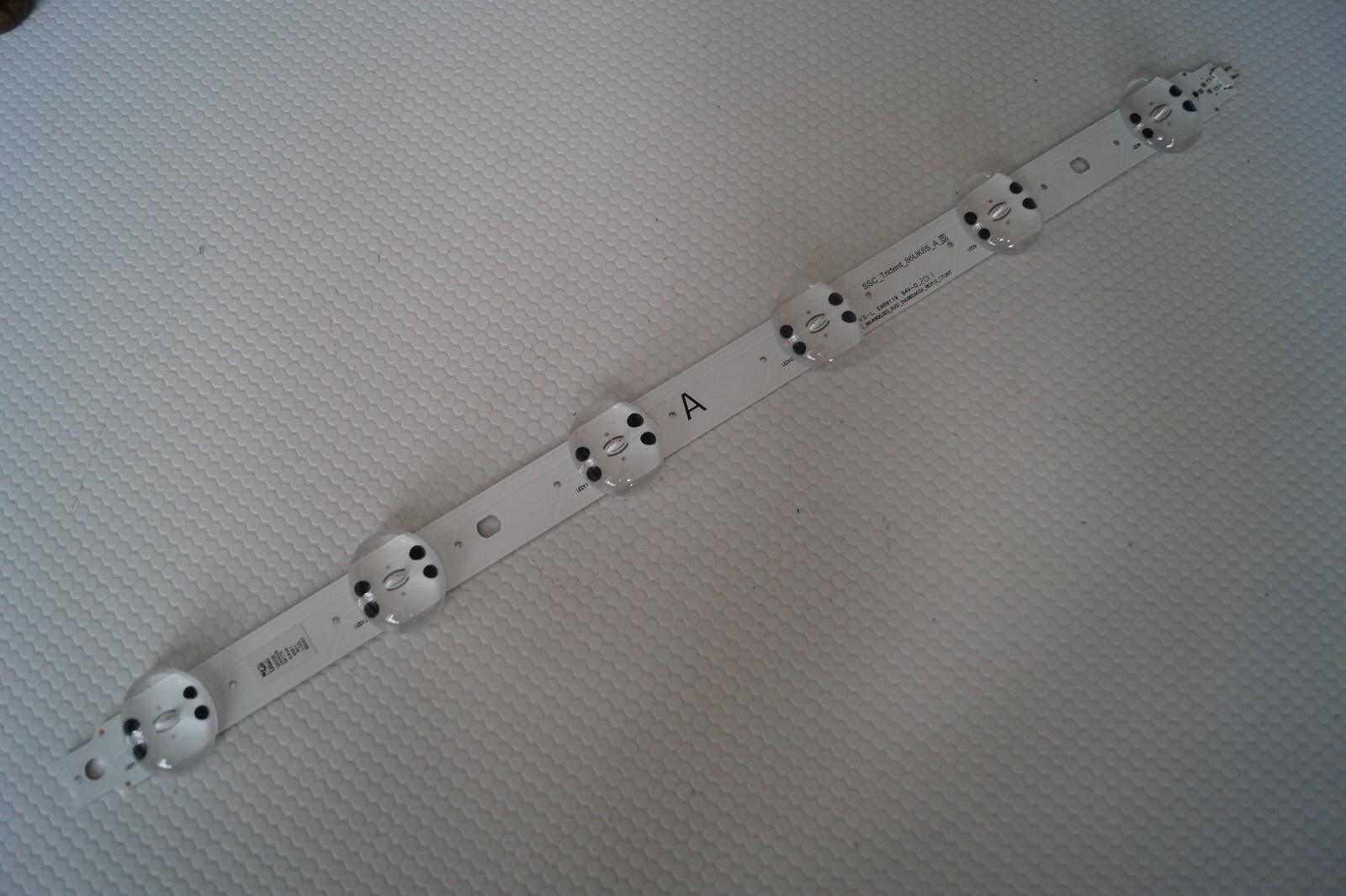 LED STRIP 86UN85006LA BACK LIGHT SSC_TRIDENT_86UK65_A_S FOR 86″ LG TV, HC860DQF