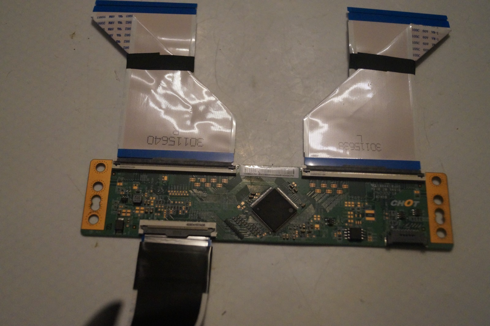 TCON BOARD WITH CABLES CV580U1-T01 FOR TV 58″ BUSH 58UT24SB VES580QNZT-N2-Z02