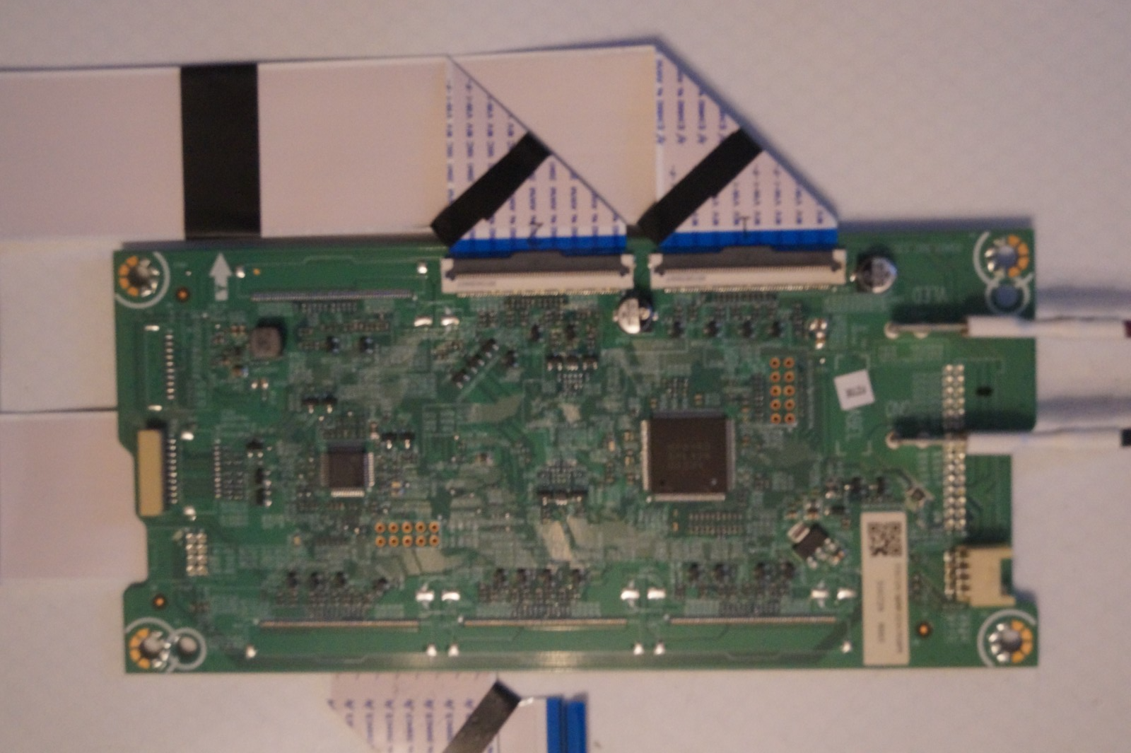 LED DRIVER BOARD RSAG7.820.13017/ROH FOR 55″ HISENSE 55U7KQTUK TV