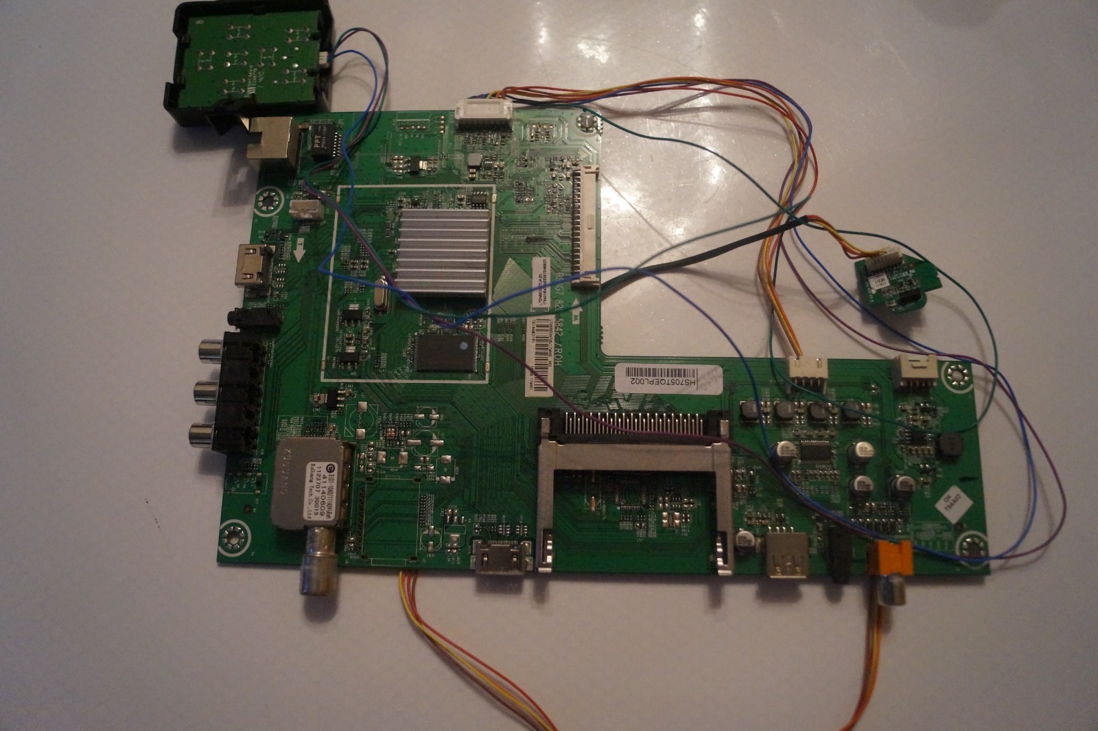 MAIN BOARD RSAG7.820.5842/ROH FOR 50″ HISENSE LTDN50D36TUK , HD500DF-B54/S8