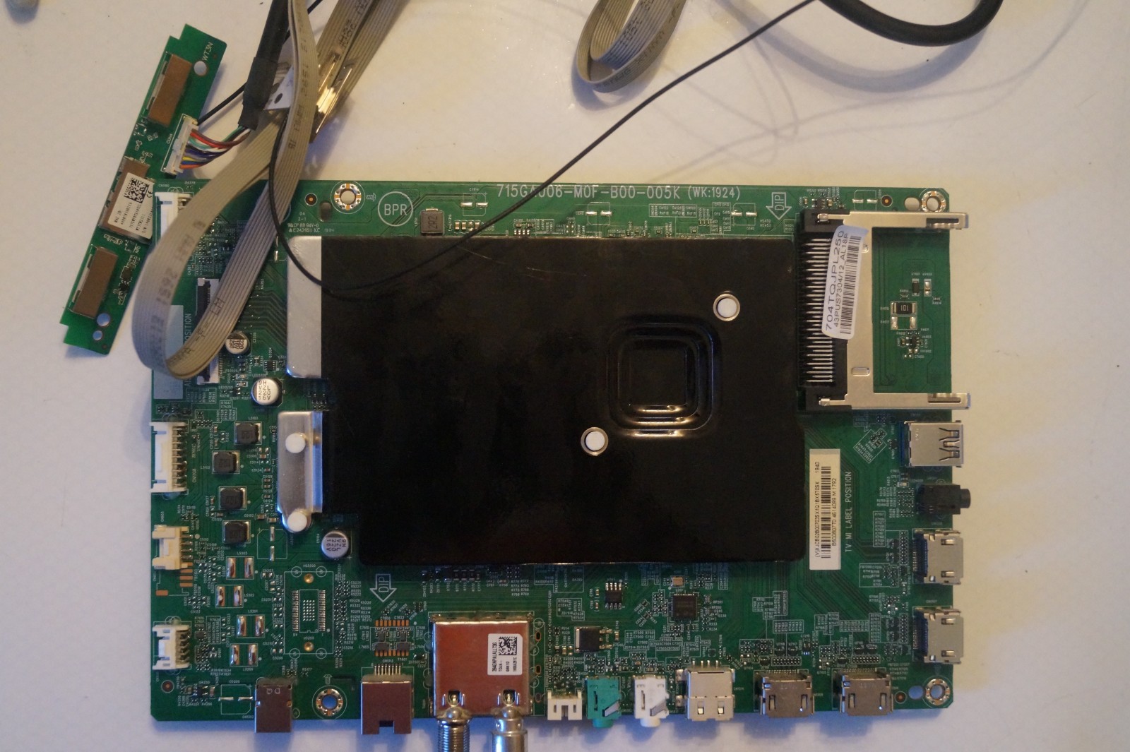 MAIN BOARD 715GA006-M0F-B00-005K FOR PHILIPS 43PUS7304/12 TV, TPT430H3-QUBHA9.K