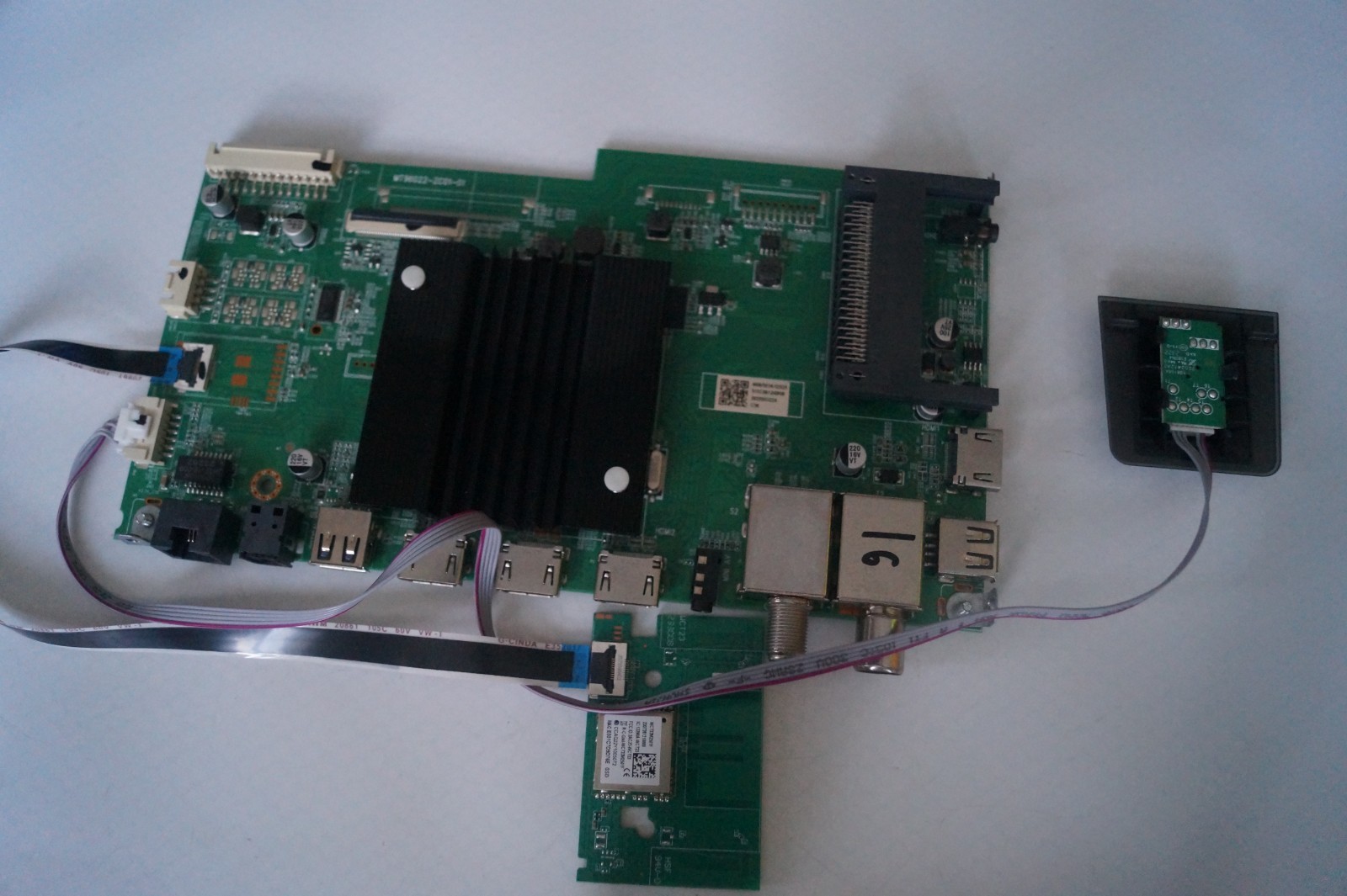 MAIN BOARD MT96022-ZC01-01 FOR 43″ SHARP 43GL4160I , V430DJ1-Q01