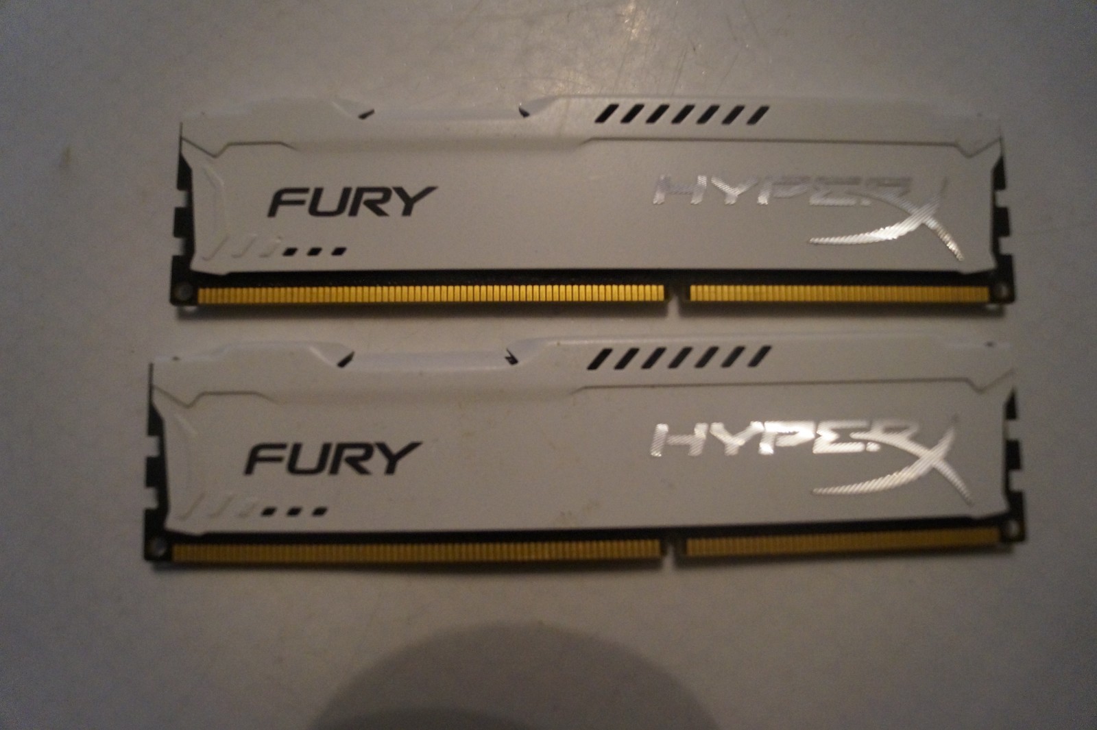 HyperX HX318C10FWK2/8 FURY White, 8 GB, 1866 MHz DDR3 CL10 DIMM (Kit of 2)