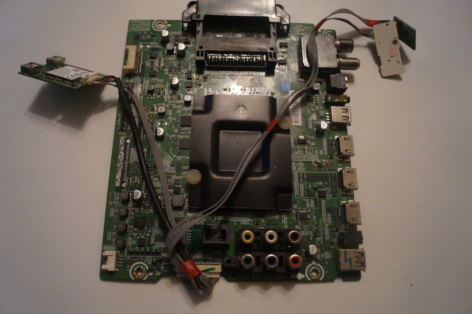 MAIN BOARD RSAG7.820.7412/ROH FOR 43″ HISENSE H43N5700UK
