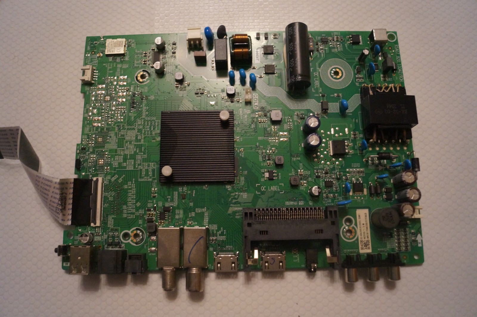 MAIN BOARD RSAG7.820.13342/ROH FOR 40″ HISENSE 40E4KTUK