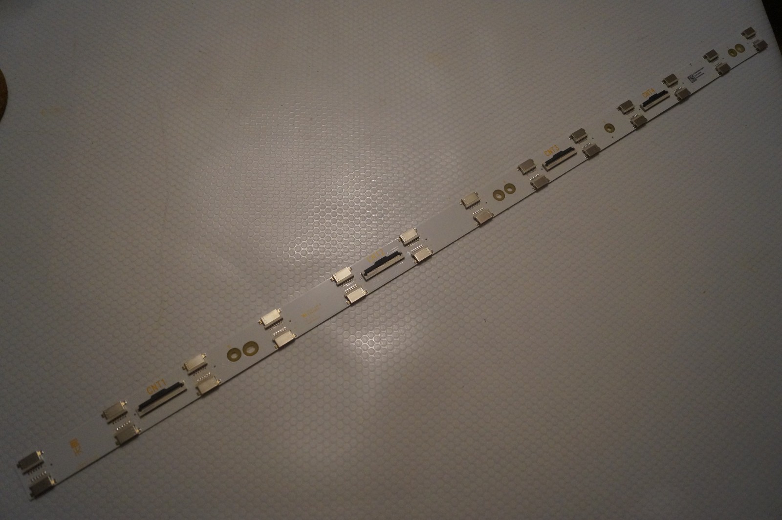 LED INTERFACE STRIP LB5514X V1_01 FOR 55″ SKY GLASS TV LT055-F2-ANT TV, TPT550U1