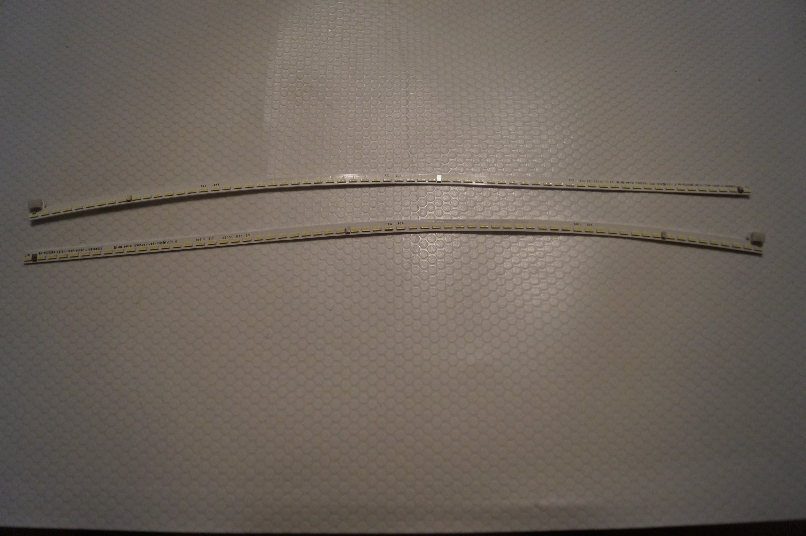 MSI G321C LED BACK LIGHT SET 261501011130 261501011140 FOR 32″ CURVED 4K MONITOR