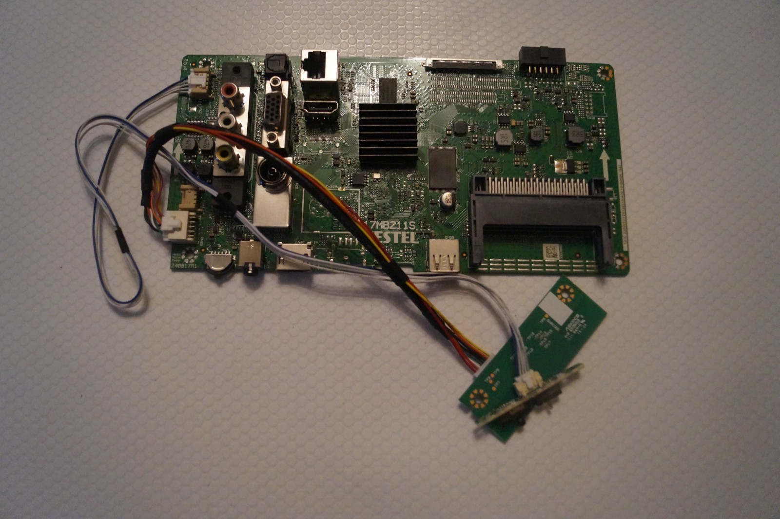 MAIN BOARD 17MB211S 23599723 FOR 32″ JVC LT-32C790(C) , VES315UNDA-2D-N21