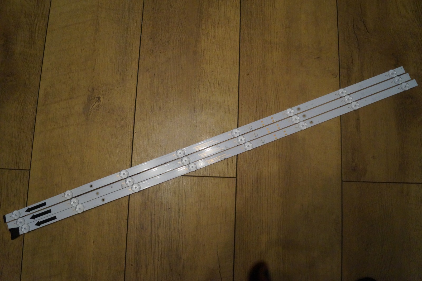 LG 43LQ60006LA BACKLIGHT SET FOR 43″ TV TCL43D08-ZC42AG-04D 303TC430048D GENUINE