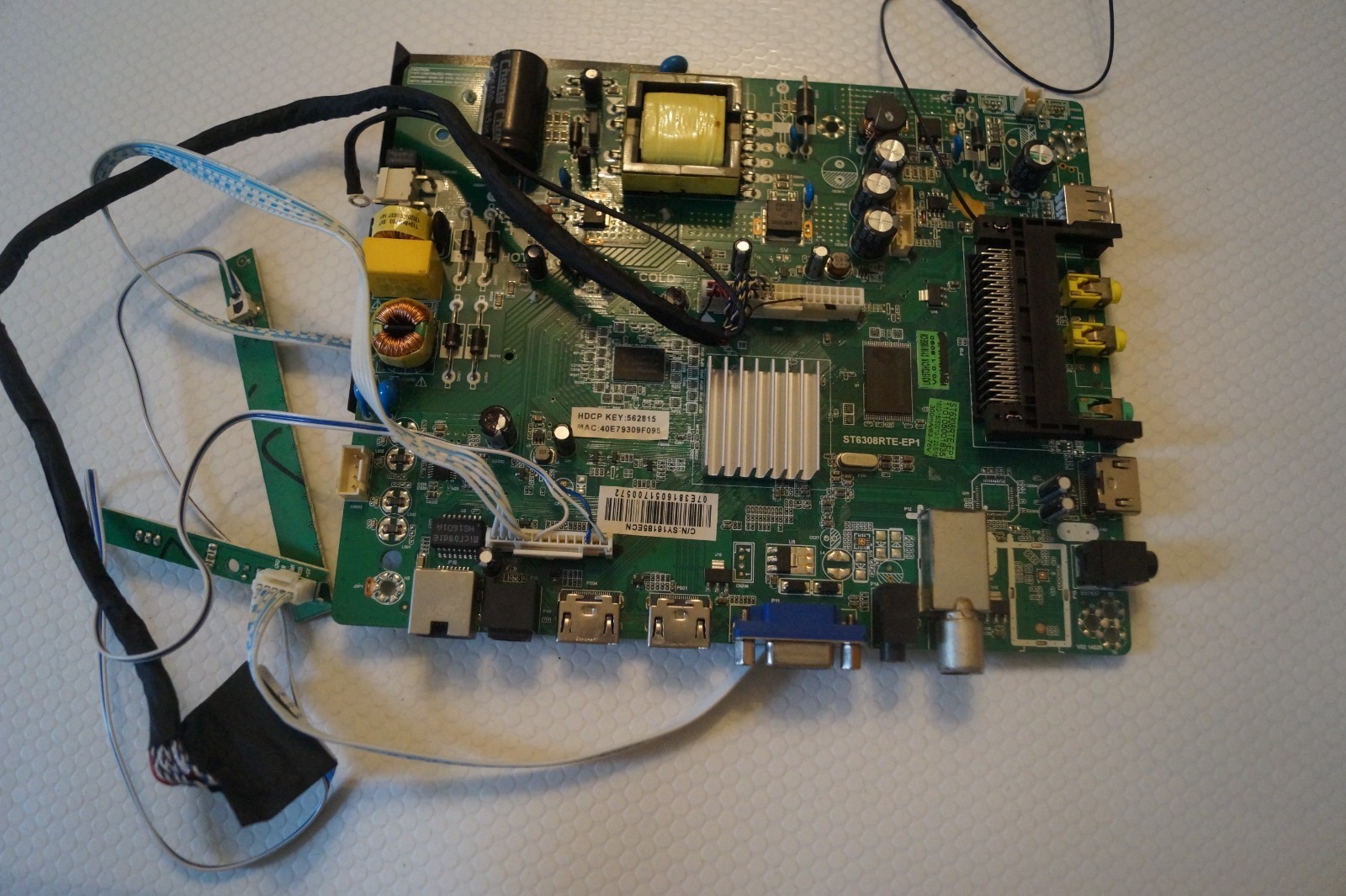 MAIN BOARD ST6308RTE-EP1 FOR 32″ SEIKI SE32HD01UK , SKSY1618500001818