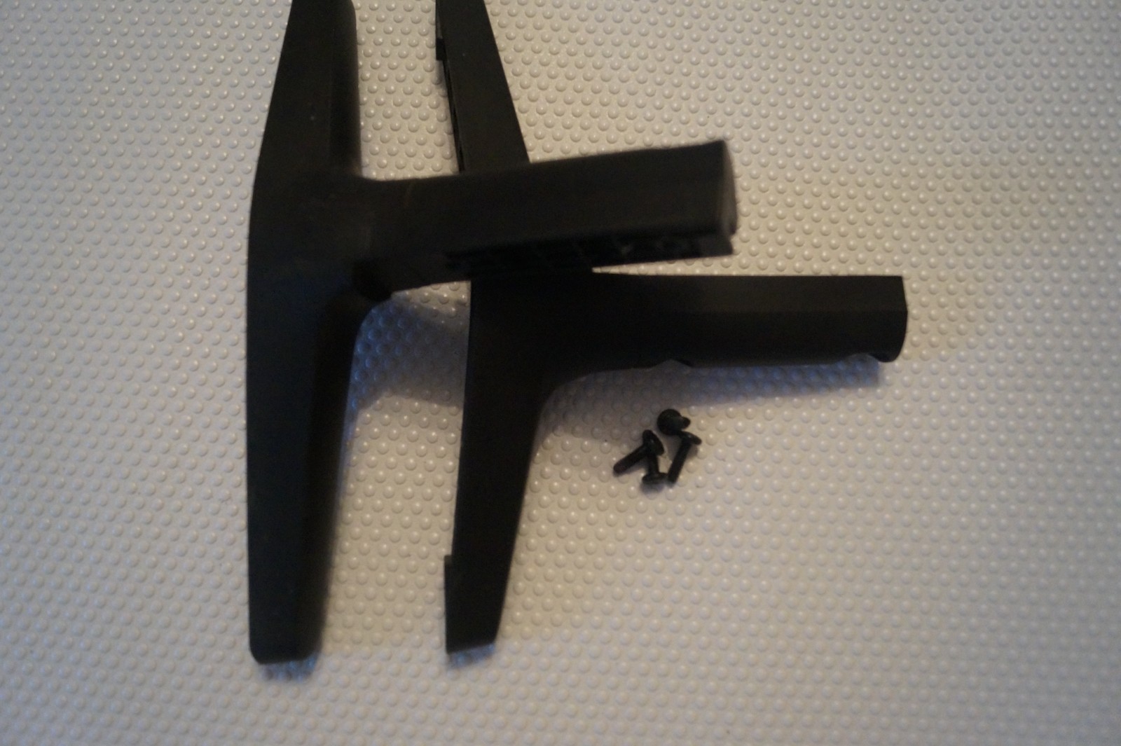 TABLETOP STAND LEGS L & R FOR 43″ SAMSUNG UE43NU7020K  tv